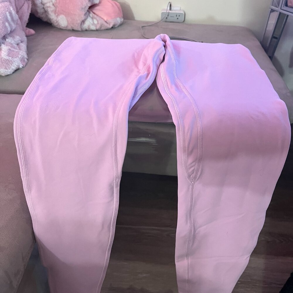 lululemon Align™ High Rise Vita Pink Leggings 28" - SIZE 6 - Picture 3 of 3